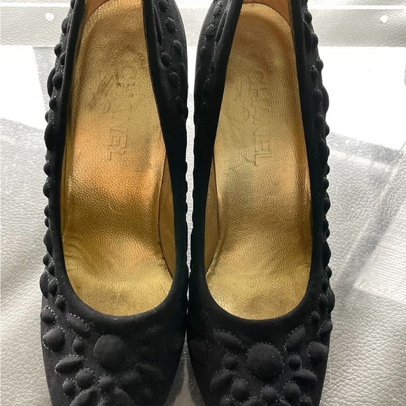 Vintage Chanel Shoes - Picture 3 of 7